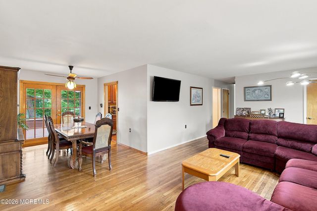 953 Kearny Avenue, Forked River, NJ 08731
