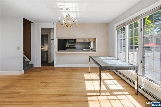 35 Lindley Avenue, Tenafly, NJ 07670