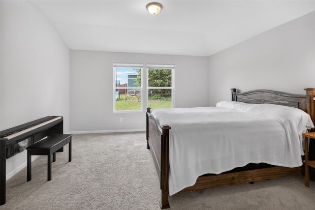 901 E 3rd Street, Springtown, TX 76082