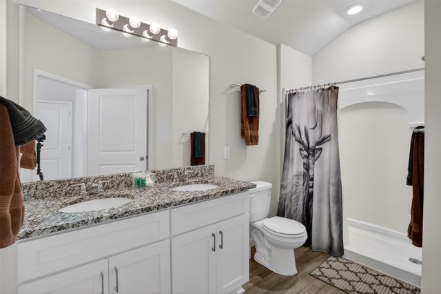 901 E 3rd Street, Springtown, TX 76082