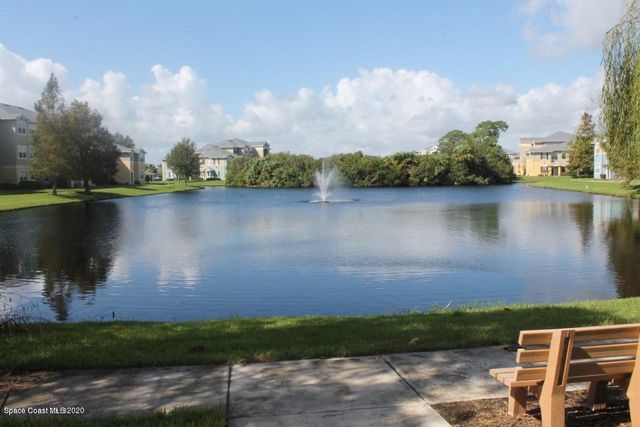 5693 Star Rush Drive 105, Melbourne, FL 32940