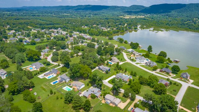 8309 Heron Circle, Ooltewah, TN 37363
