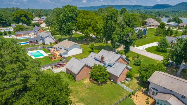 8309 Heron Circle, Ooltewah, TN 37363