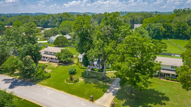 8309 Heron Circle, Ooltewah, TN 37363