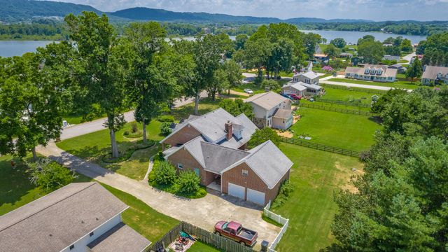 8309 Heron Circle, Ooltewah, TN 37363