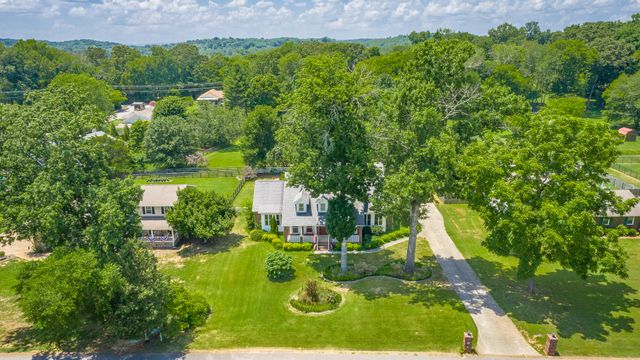 8309 Heron Circle, Ooltewah, TN 37363