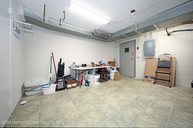 321 Spring Street 14, Red Bank, NJ 07701