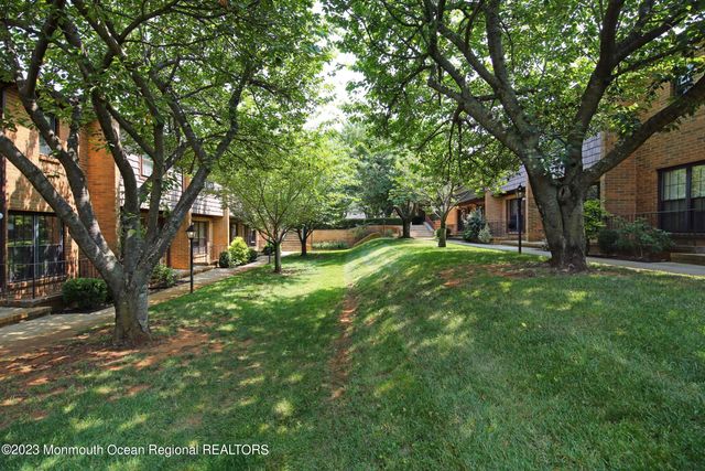 321 Spring Street 14, Red Bank, NJ 07701