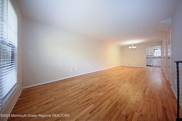 321 Spring Street 14, Red Bank, NJ 07701