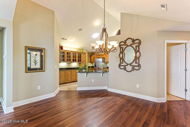 103 E Chelsea Court, Southern Pines, NC 28387