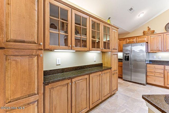 103 E Chelsea Court, Southern Pines, NC 28387