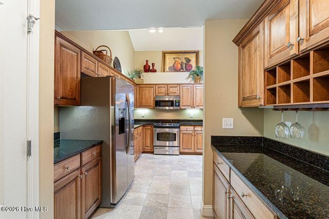 103 E Chelsea Court, Southern Pines, NC 28387
