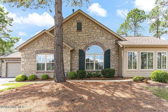 103 E Chelsea Court, Southern Pines, NC 28387