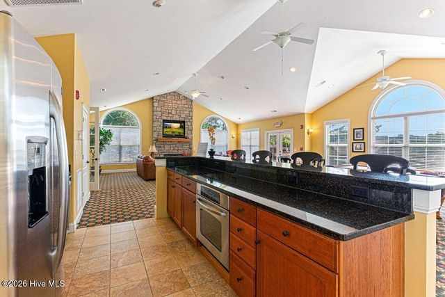 103 E Chelsea Court, Southern Pines, NC 28387