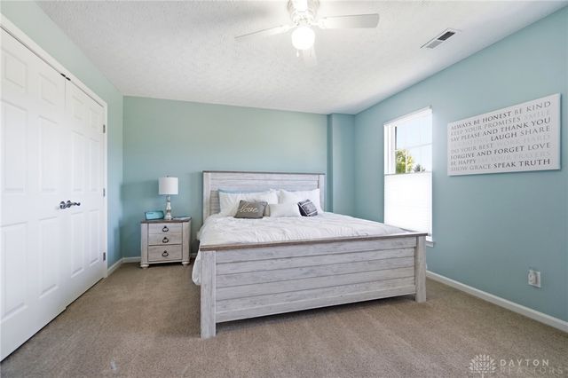 125 Blackford Drive, Springboro, OH 45066