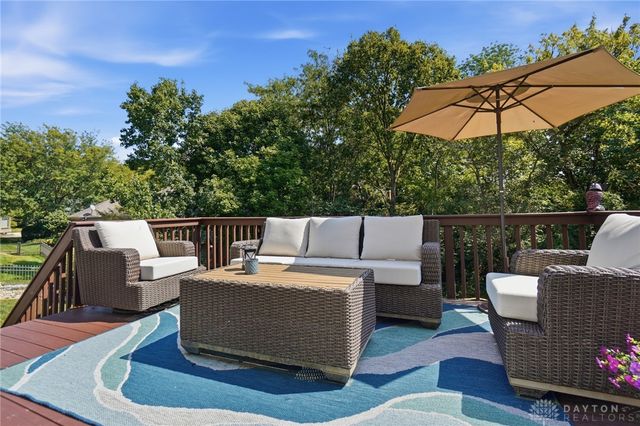 125 Blackford Drive, Springboro, OH 45066