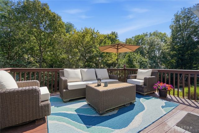 125 Blackford Drive, Springboro, OH 45066