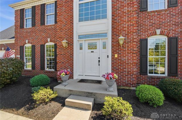 125 Blackford Drive, Springboro, OH 45066