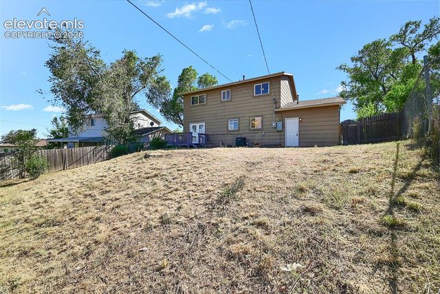 2133 Pepperwood Drive, Colorado Springs, CO 80910