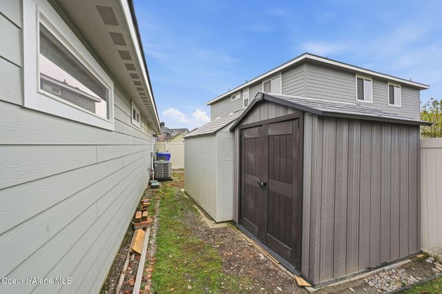 2000 N OAKLAND ST, Liberty Lake, WA 99019