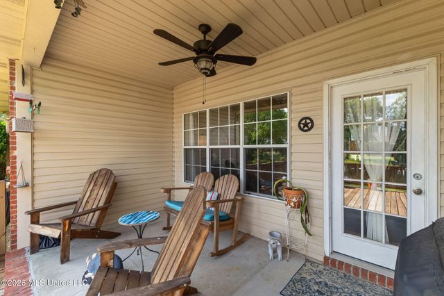 25 Lakeland Circle, Petal, MS 39465