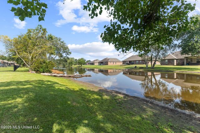 25 Lakeland Circle, Petal, MS 39465