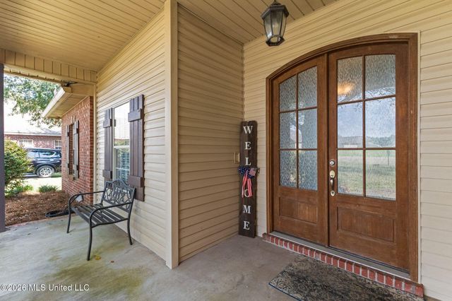 25 Lakeland Circle, Petal, MS 39465