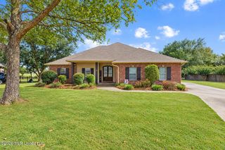 25 Lakeland Circle, Petal, MS 39465
