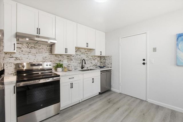 576 Mekler Drive, San Jose, CA 95111