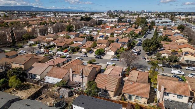 576 Mekler Drive, San Jose, CA 95111