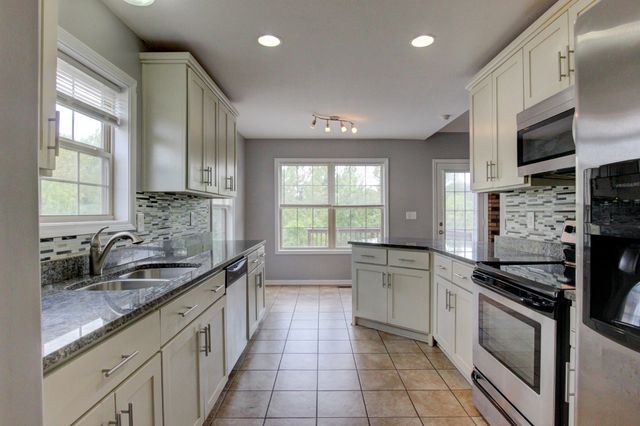 3309 Franklin Meadows Way, Clarksville, TN 37042