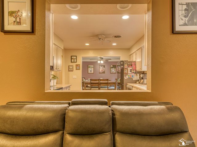 11650 Wells Road, Petersburg, MI 49270