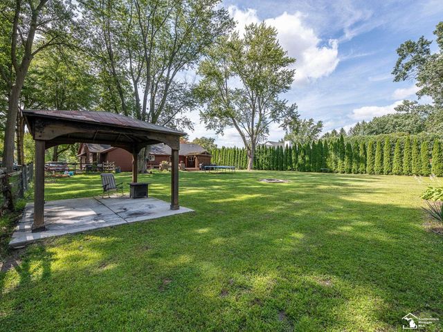 11650 Wells Road, Petersburg, MI 49270