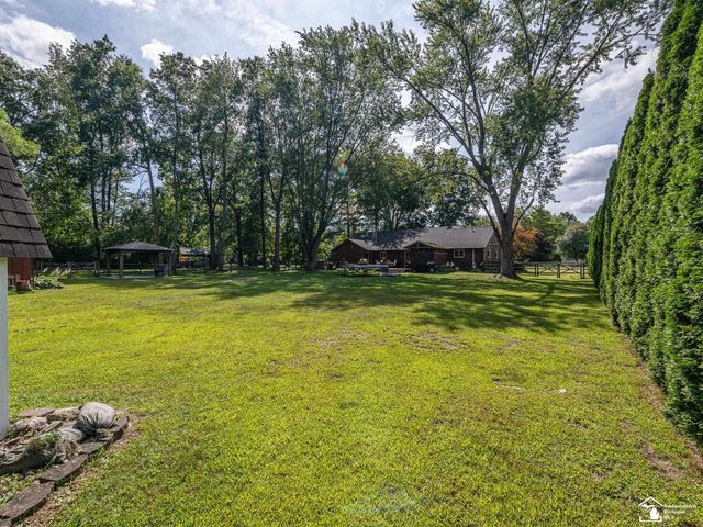 11650 Wells Road, Petersburg, MI 49270