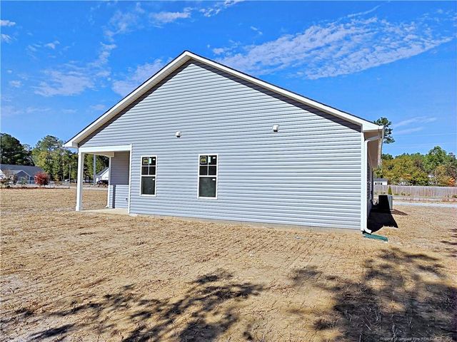 174 Woodcrest Jones Drive, Raeford, NC 28376