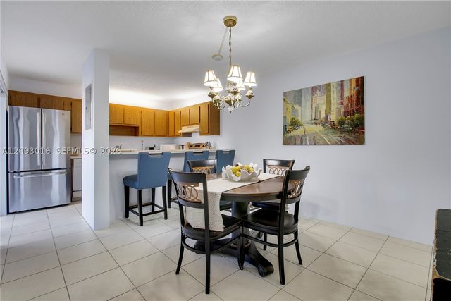 825 Center St 14B, Jupiter, FL 33458