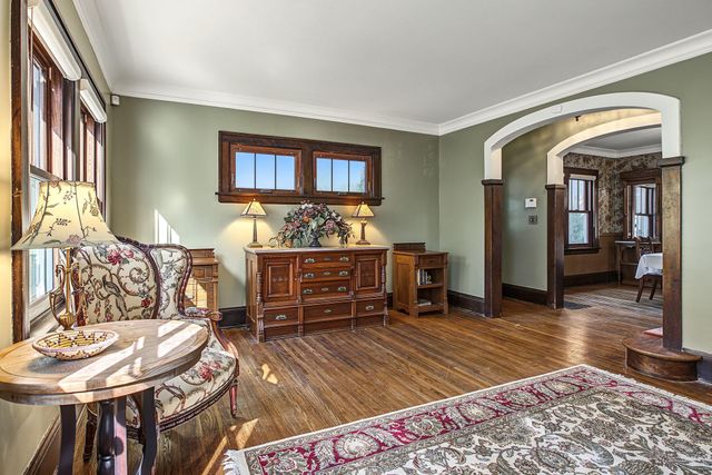 680 Chippewa Avenue, Saint Paul, MN 55107