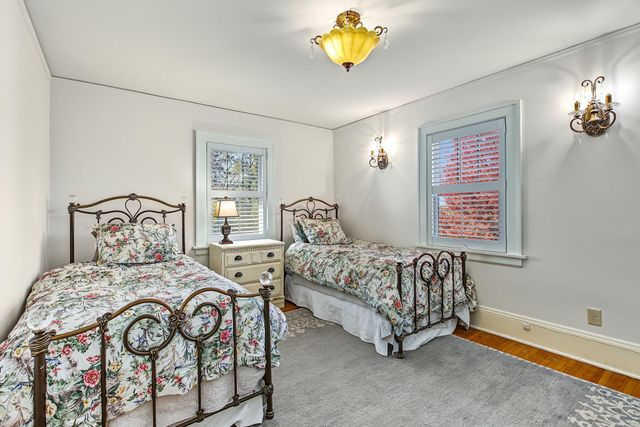 680 Chippewa Avenue, Saint Paul, MN 55107