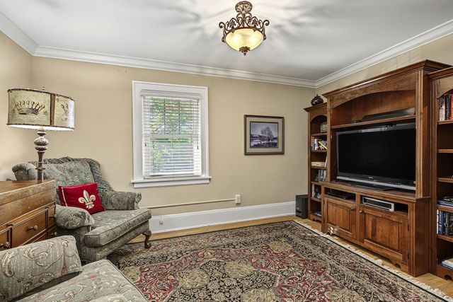 680 Chippewa Avenue, Saint Paul, MN 55107