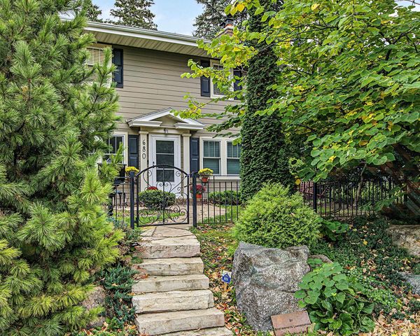 680 Chippewa Avenue, Saint Paul, MN 55107