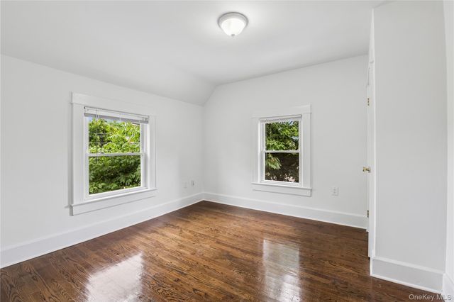 401 Ocean Avenue, Malverne, NY 11565