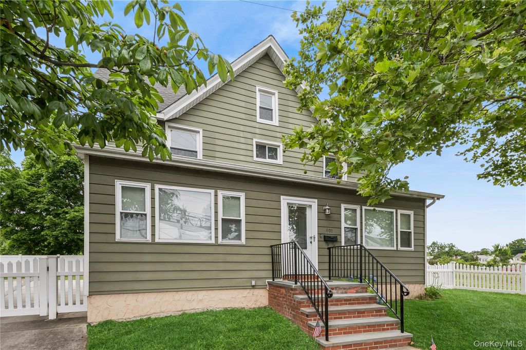 401 Ocean Avenue, Malverne, NY 11565