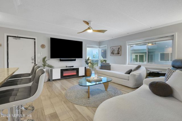 411 1ST Street S 202, Jacksonville Beach, FL 32250