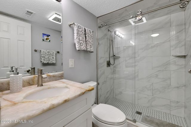 411 1ST Street S 202, Jacksonville Beach, FL 32250