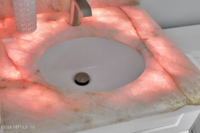 411 1ST Street S 202, Jacksonville Beach, FL 32250