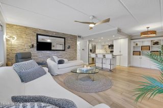 411 1ST Street S 202, Jacksonville Beach, FL 32250