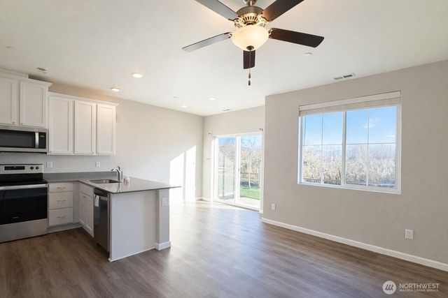 8803 E Gilman Avenue, Arlington, WA 98223