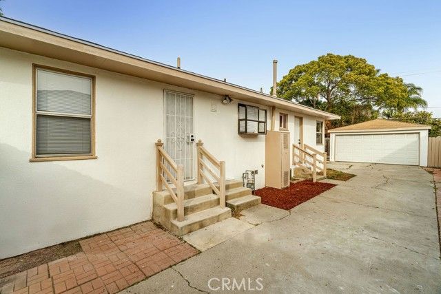 20904 La Salle Avenue, Torrance, CA 90501