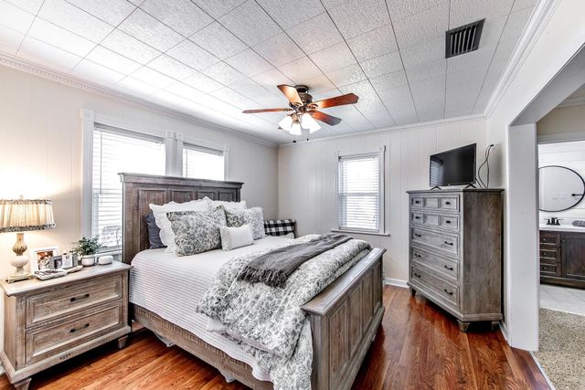 118 St Ann St, Raceland, LA 70394