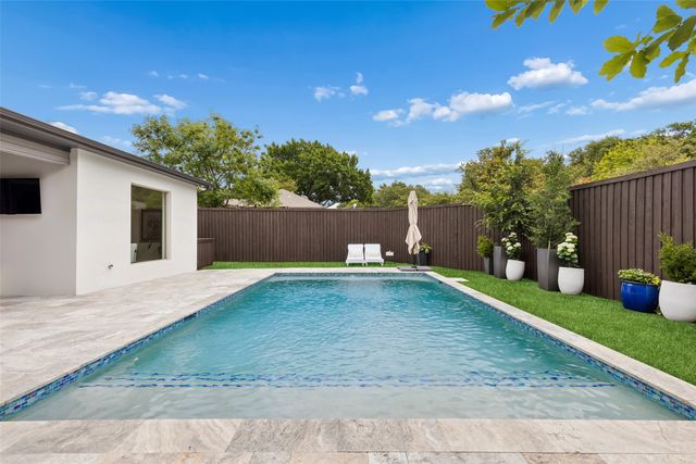 6610 Southpoint Drive, Dallas, TX 75248